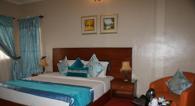 Apartment Royale Hotel & Suite ลากอส ภายนอก รูปภาพ