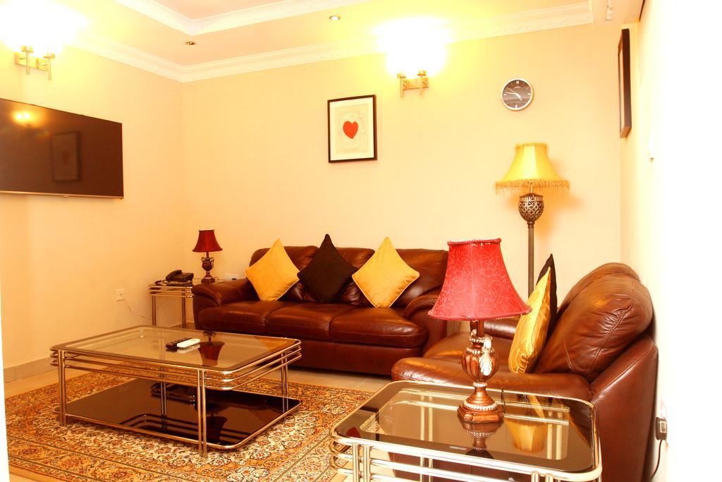 Apartment Royale Hotel & Suite ลากอส ห้อง รูปภาพ