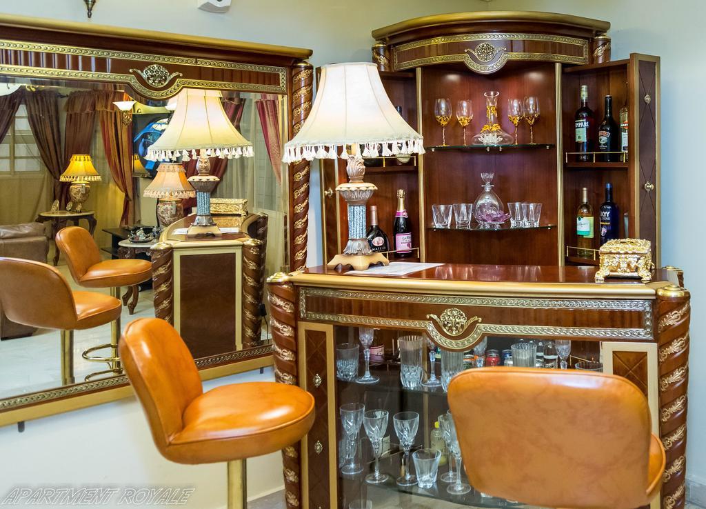Apartment Royale Hotel & Suite ลากอส ภายนอก รูปภาพ